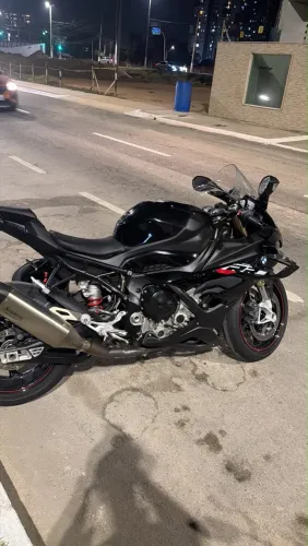 BMW S 1000 RR Premium 2025 - Preta