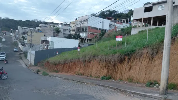 Terrenos 240m2, Bairro Colinas II, Cataguases MG