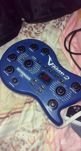 v amp 2