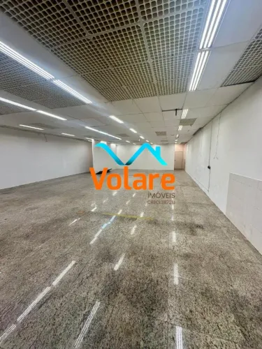 Salão 300 m² para Locação em Osasco-SP - Km 18 3 Banheiros - Excelente Localização ao lado