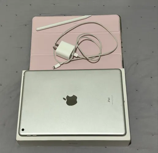 iPad 9th 64 GB Silver