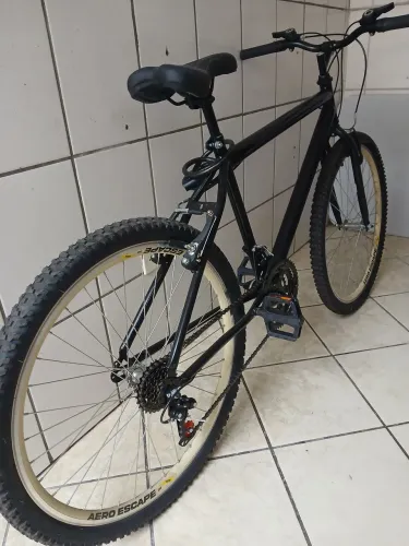 Bicicleta Aro 26 Nova com marchas