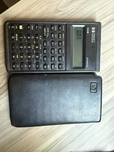 HP 1OB FINANCEIRA MAIS CAPA ORIGINAL HP EM EXCELENTE ESTADO