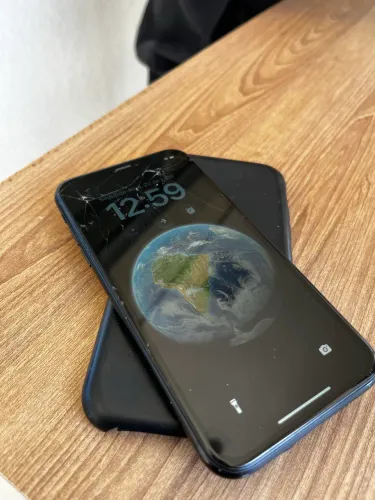 iPhone XR 64gb