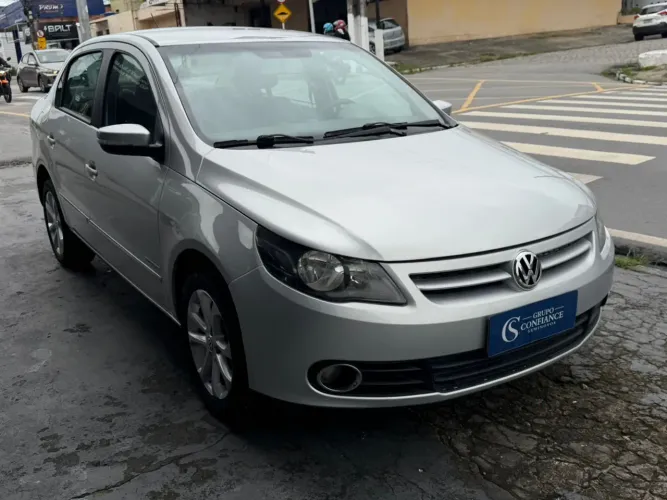 Volkswagen Voyage Comf/highli. 1.6 MI T.flex 8V 4P 2010