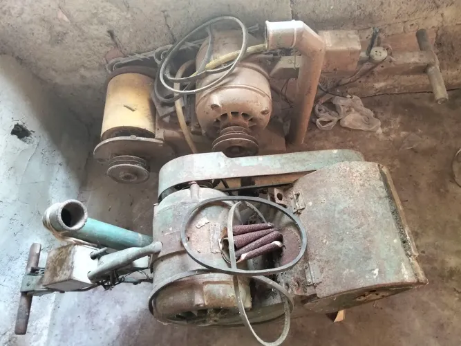 Máquina de sinteco Guiomar e lixadeira