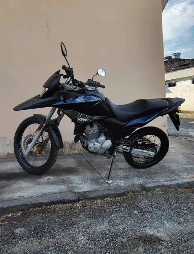 VENDO MOTO XRE EM EXELENTE ESTADO