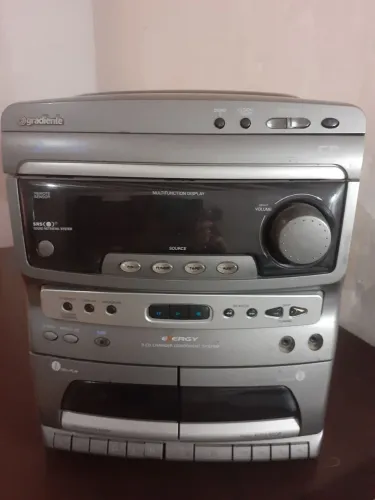 Vendo Aparelho de Som Gradiente 