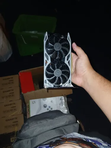 Placa de video gtx 1650 evga
