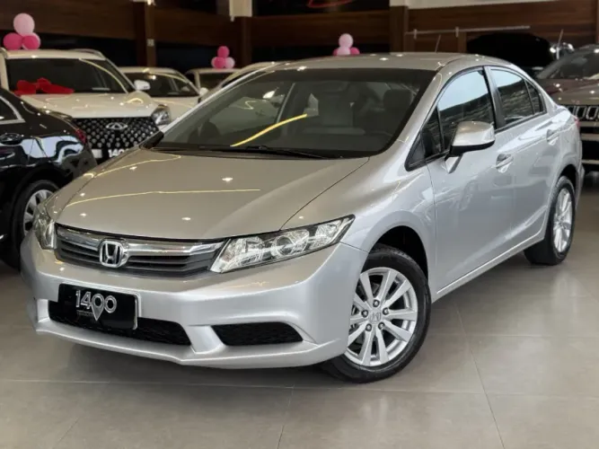 Honda Civic Sedan LXS 1.8/1.8 Flex 16V Aut. 4P 2013