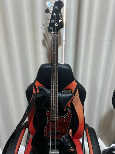 Jazz Bass eagle