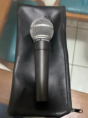 MICROFONE SHURE SM58