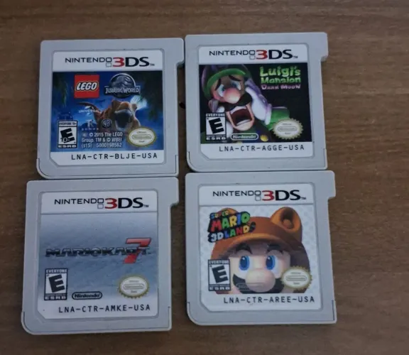 4 jogos nintendo 3ds apenas cartucho, todos funcionando