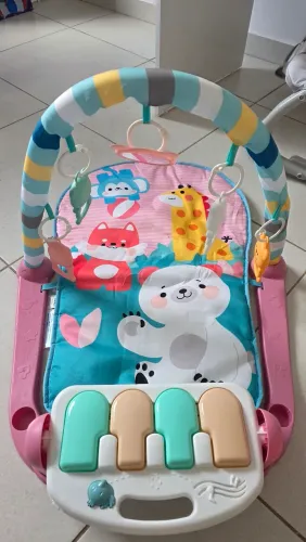 Tapete de atividades infantil