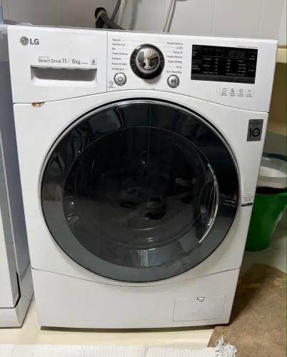 Lava roupa LG 11kg