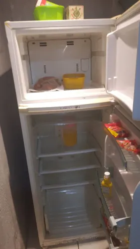 Geladeira não gela