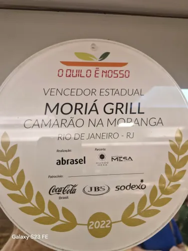 Cozinheira , ajudante cozinha
