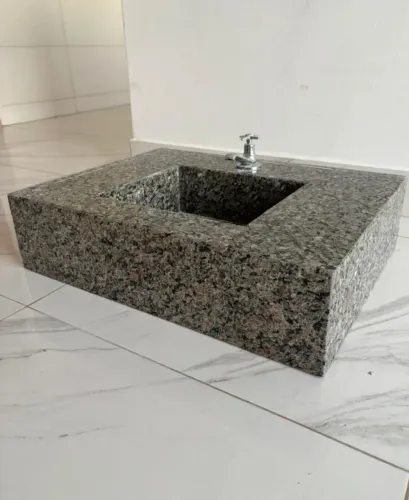 Pia de Granito para banheiro 100 Reais