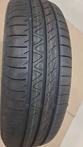 Pneu aro 14 Continental PowerContact-2 175 / 65 R14 Novo !!!! - 2026