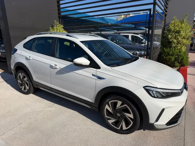 Volkswagen Nivus Highline 1.0 200 TSI Flex AUT 2025