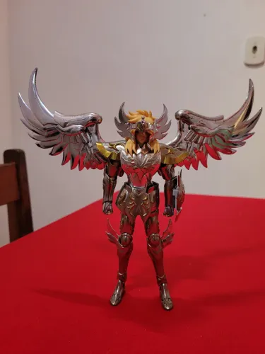 Hyoga de cisne cloth myth vol. 4