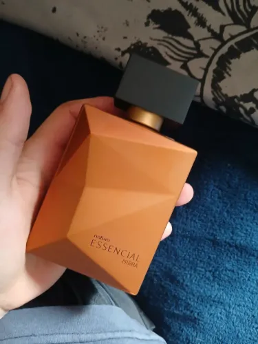 perfume essencial mirra