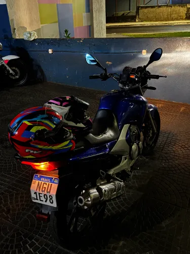 Fazer 250