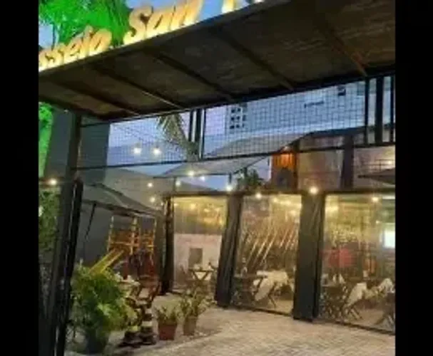 Ponto comercial/Loja/Box para aluguel com 171 metros quadrados