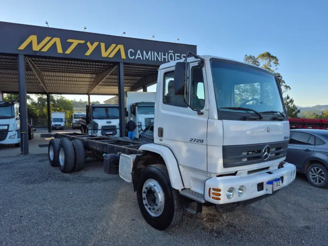 Atron 2729 6x4 Traçado