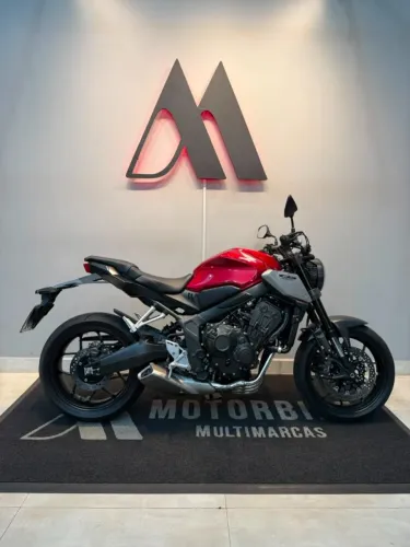 Honda CB 650R 2024- 6.943 KM