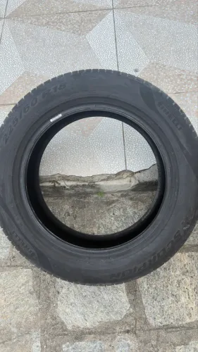 02 Pneus Pirelli scorpion 225/60 R18 104H