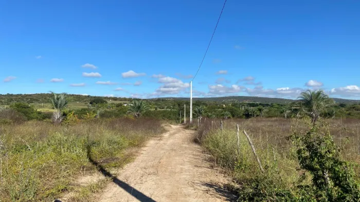 Venda e/ou troca por carro- Próximo ao Aeroporto/Brumado