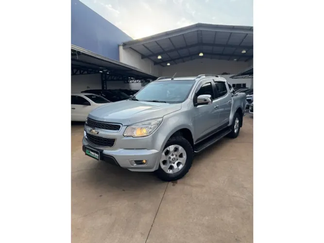 Chevrolet S10 Pick-up LTZ 2.4 F.power 4X2 CD 2013