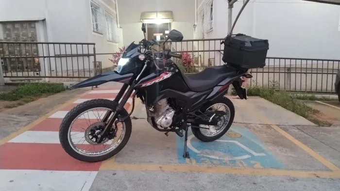 Honda Bros seminova
