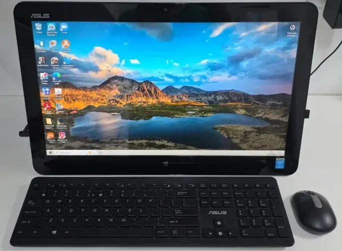 ASUS All in One & Tablet 19,5'' pouco uso - modelo: PT201