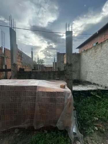 Oportunidade Vendo terreno com casa em construção. Parque Verde - Belém - PA