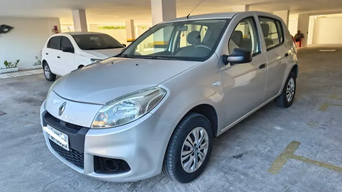 Renault Sandero Authentique Hi-flex 1.0 16V 5P 2012