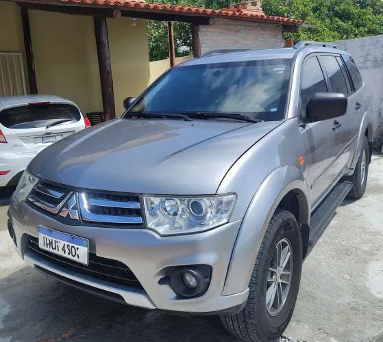 Mitsubishi Pajero Dakar 3.2 4X4 T.i. Dies. 5P Aut. 2014