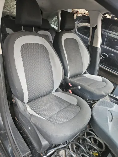 Jogo de bancos citroen C3 2015
