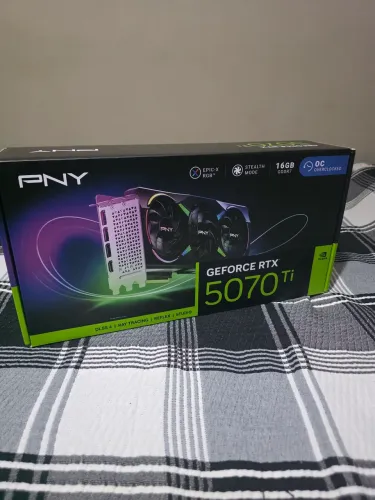 Placa de Vídeo RTX 5070 Ti 16GB PNY EPIC-X (NF + Garantia)