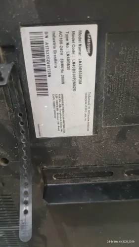 Tv para tirar peças 