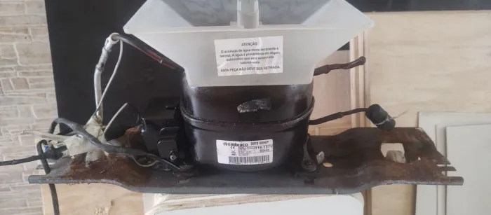 Motor Embraco EMYS 60HEP