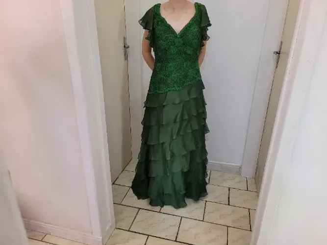 VESTIDO DE FESTA OU GALA FEMININO ADULTO TAMANHO ?P? PIETRA DOS ANOS 90