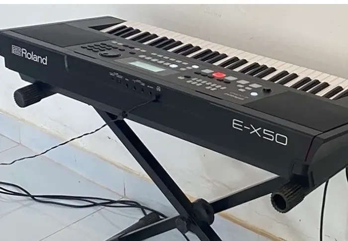 Teclado Roland