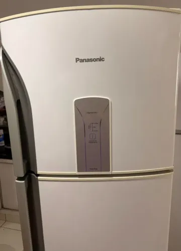 Geladeira Panasonic 391L Duplex Frost Free