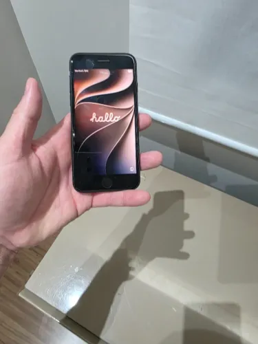 Iphone 11 SE 64GB