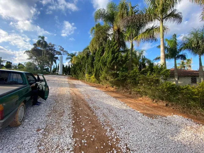 Terreno a 200m da rodovia! Condominio já com Chácara!