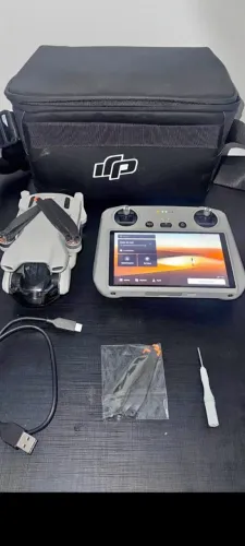 Drone Mini 3 controle com tela embutida Drone estado de zero 6 voos apenas manual e nota f
