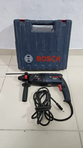 Martelete Bosch Gbh 2-24D 820W