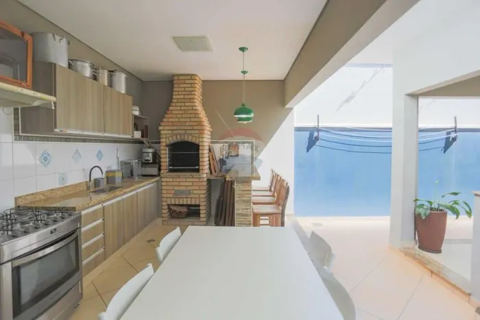 Casa à venda no Bairro Belvedere com 3 quartos ( 1 suíte ) em Tietê-SP